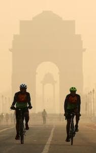 Delhi air quality remains ‘poor’ with AQI above 260