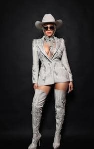Beyonce Slays In Gaurav Gupta Couture At New York Fashion Week 
