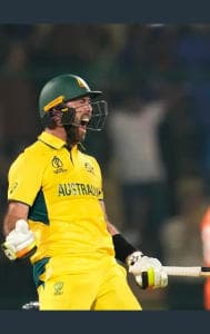 Glenn Maxwell is on the second place with a strike rate of 143.51. 